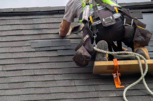 Best Flat Roof Repair Services  in Hobart, WI